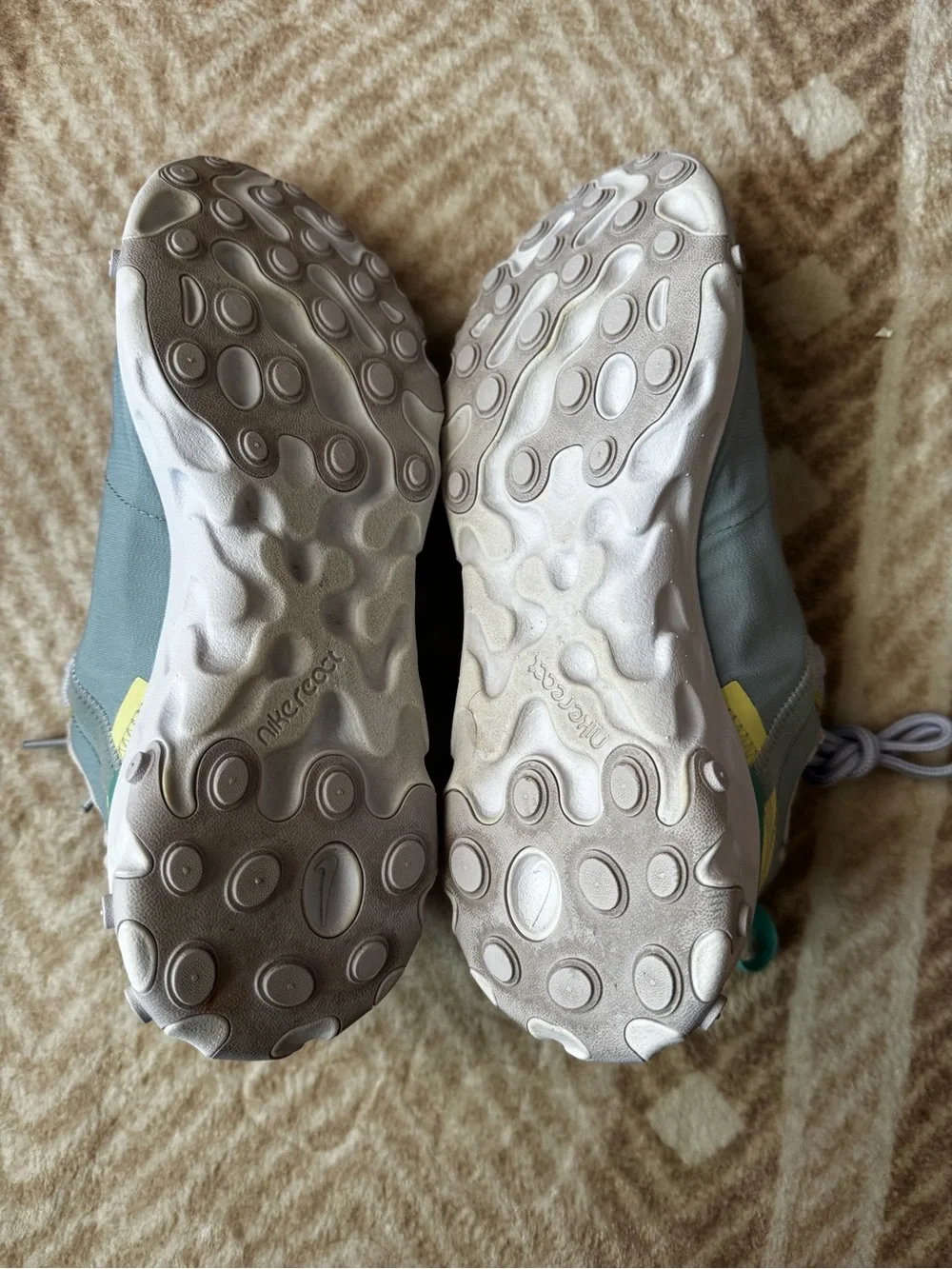 Nike light gray